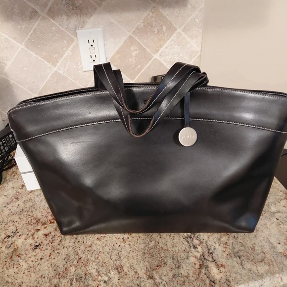Furla Black Leather Tote - Picture 13 of 14